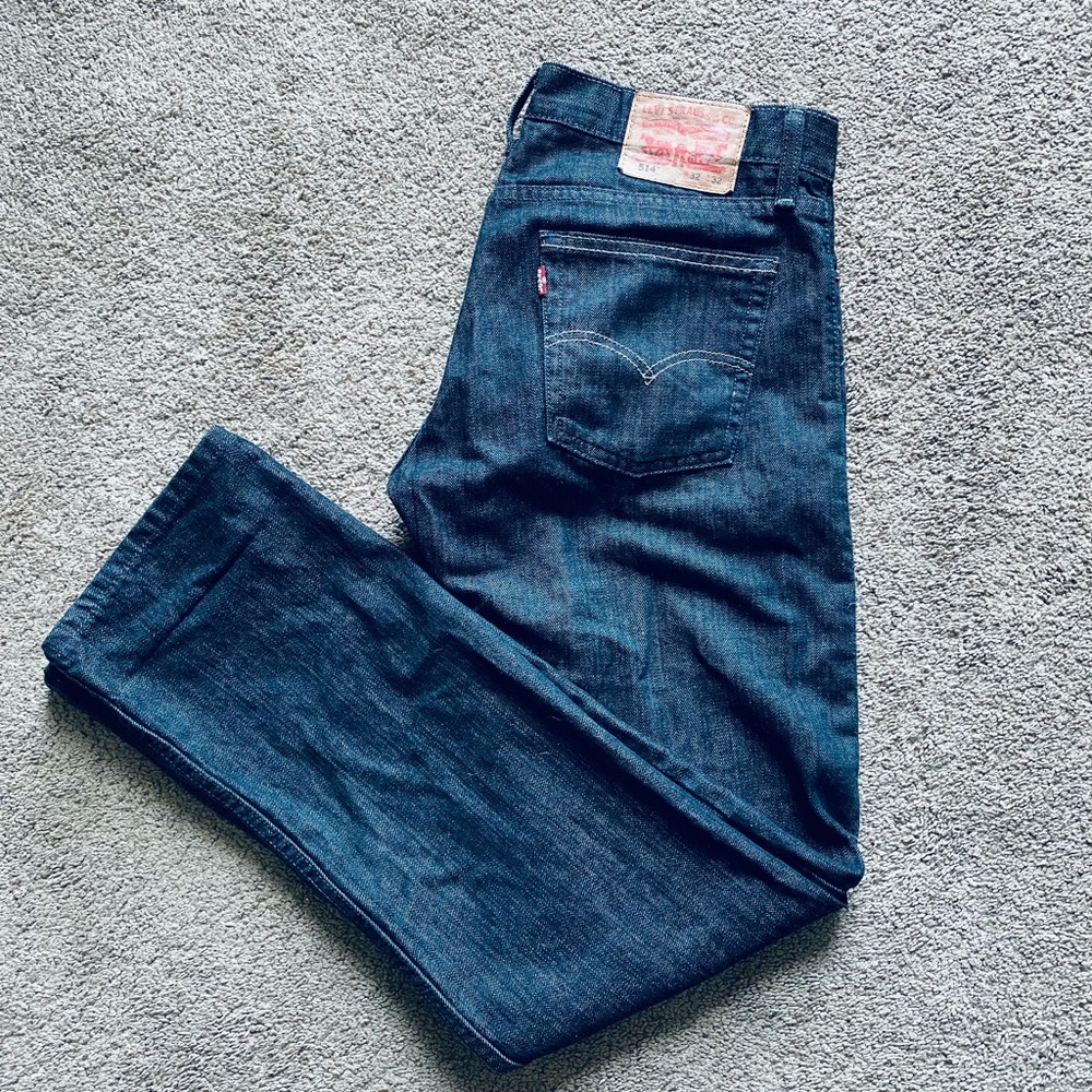 (EUC)- Levi Strauss Jeans- BLACK 32X32
